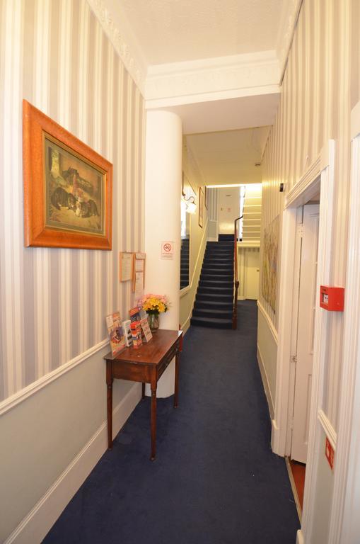 Parkwood Hotel Лондон Экстерьер фото